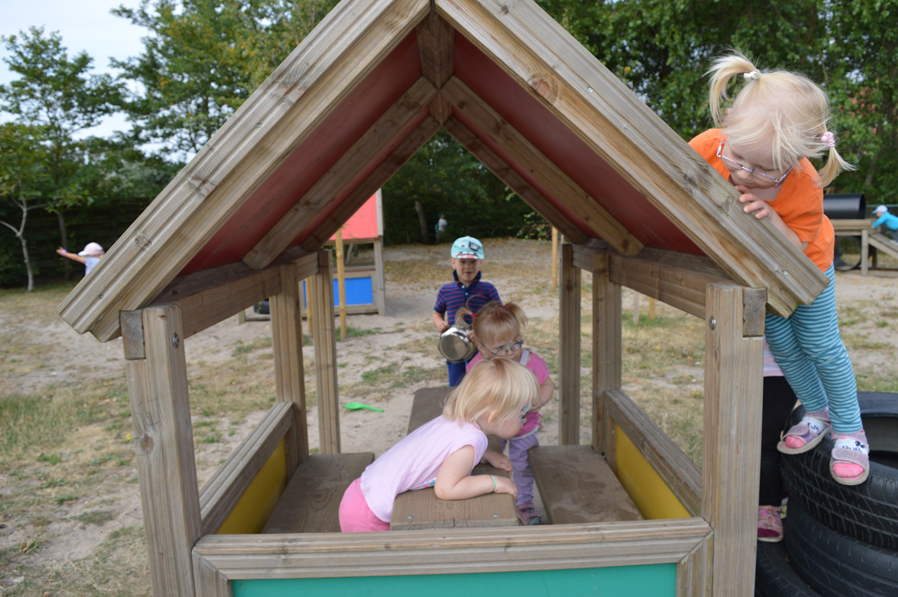  Außengelände – Börkumer Kinnertune Motiv 